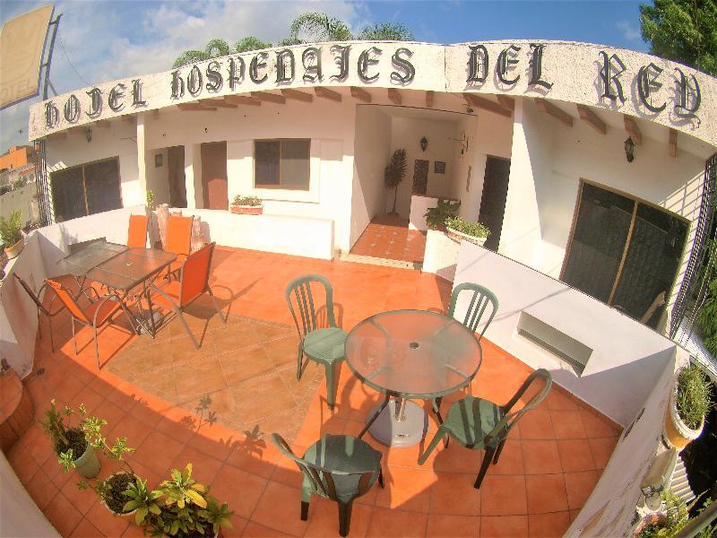 Hotel Hospedajes Del Rey Colima Exterior photo